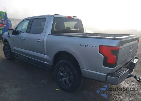 2024 Ford F-150 Lightning Flash z USA, uszkodzony, nr VIN 1FT6W3L72RWG21527